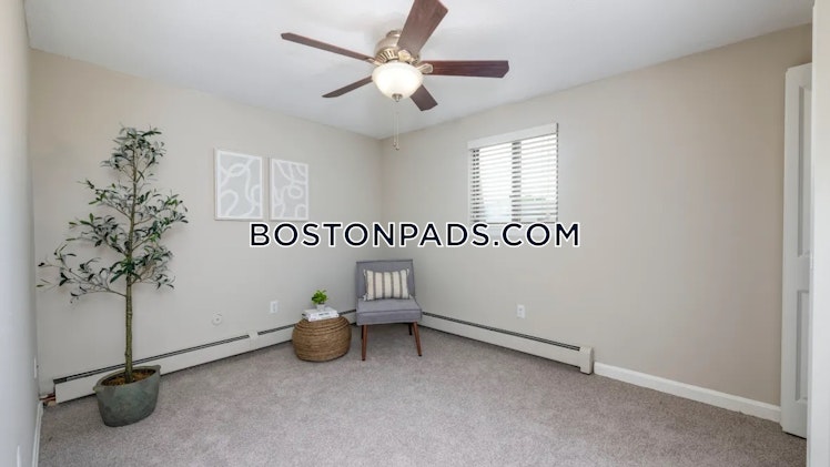 Southwick Rd., Westfield