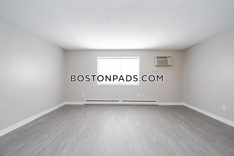 Edbert St., Chicopee