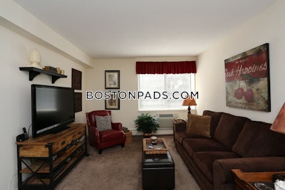 Chicopee Apartment for rent 1 Bedroom 1 Bath - $1,520 No Fee