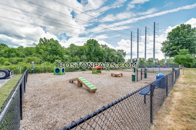 Chicopee - $1,895+ /mo