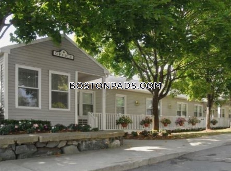 Eastern Dr., Chicopee