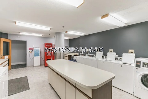 Wells St. Greenfield photo 2