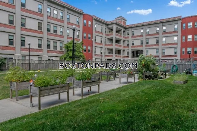 Greenfield - $1,870+ /mo