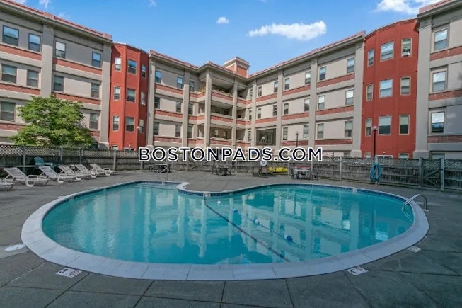 Greenfield - $1,870+ /mo