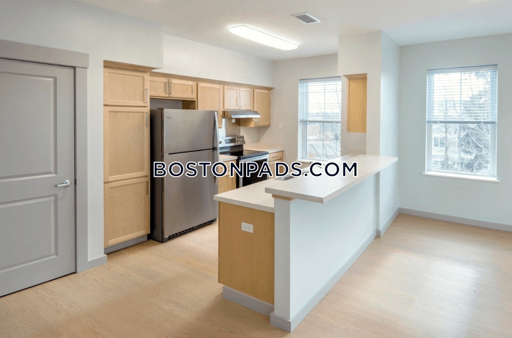 Off Street Parking - Studio, 1 Bath - $1,050 - ID#8023754