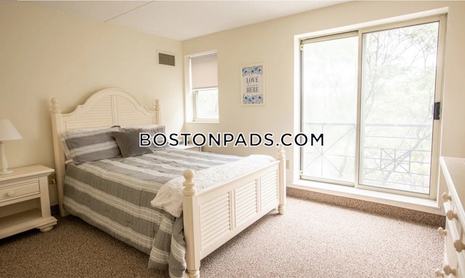 Northampton - $2,300+ /mo