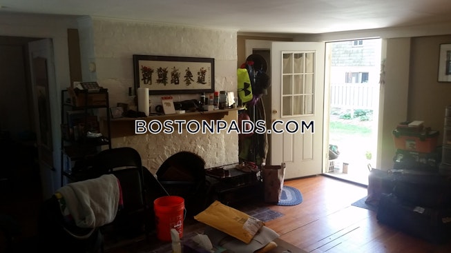 Northampton - $1,650+ /mo