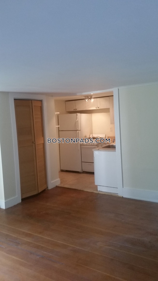 Northampton - $1,650+ /mo