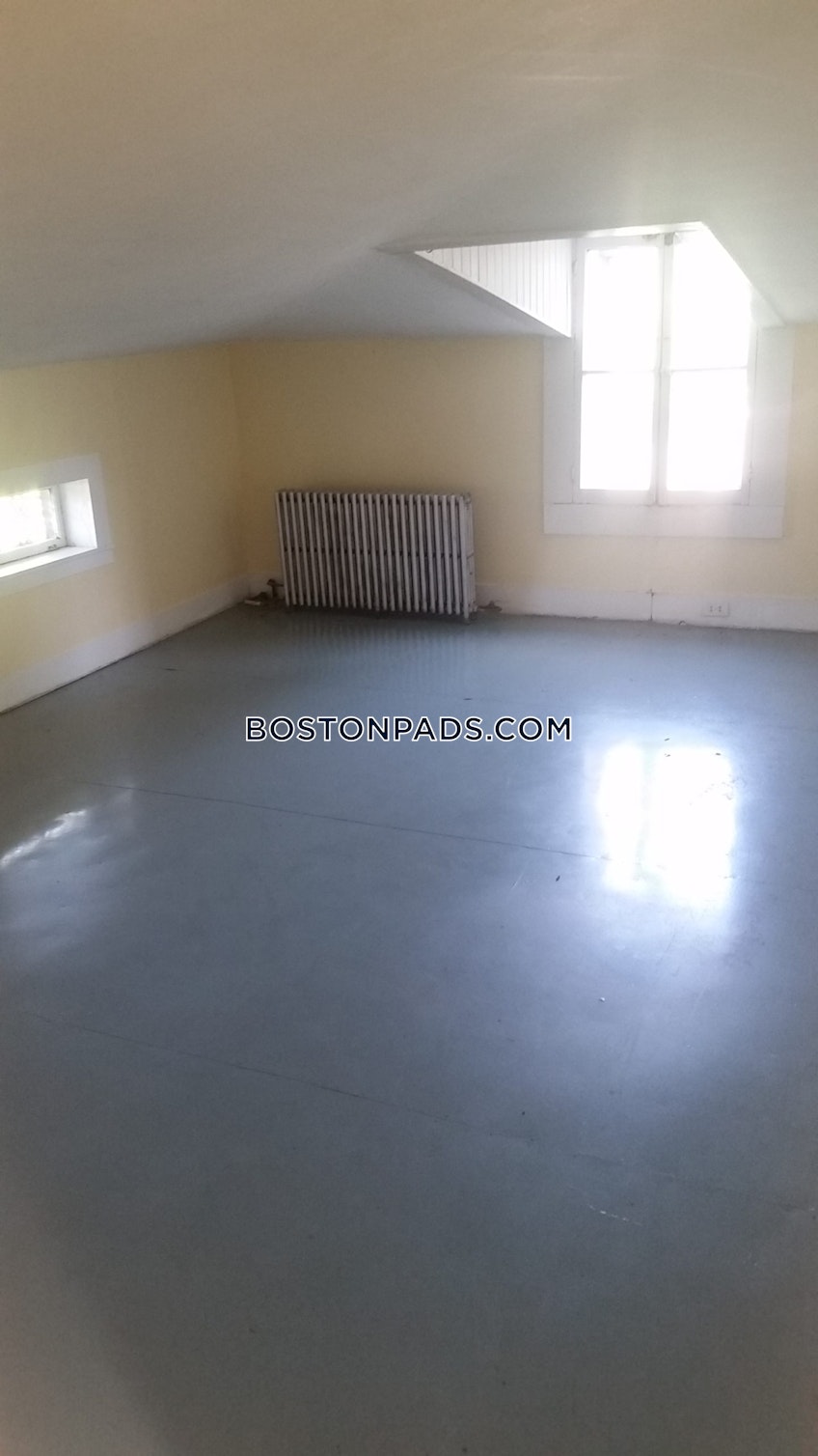 Northampton - $2,050+ /month