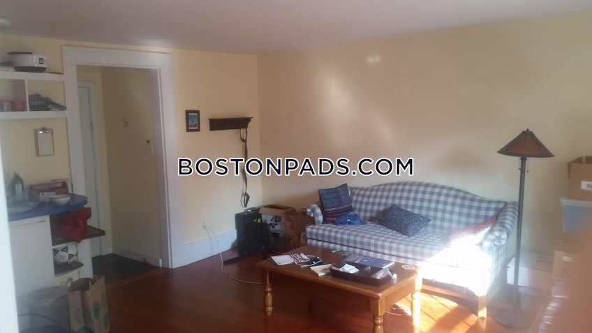 Northampton - $2,050+ /month