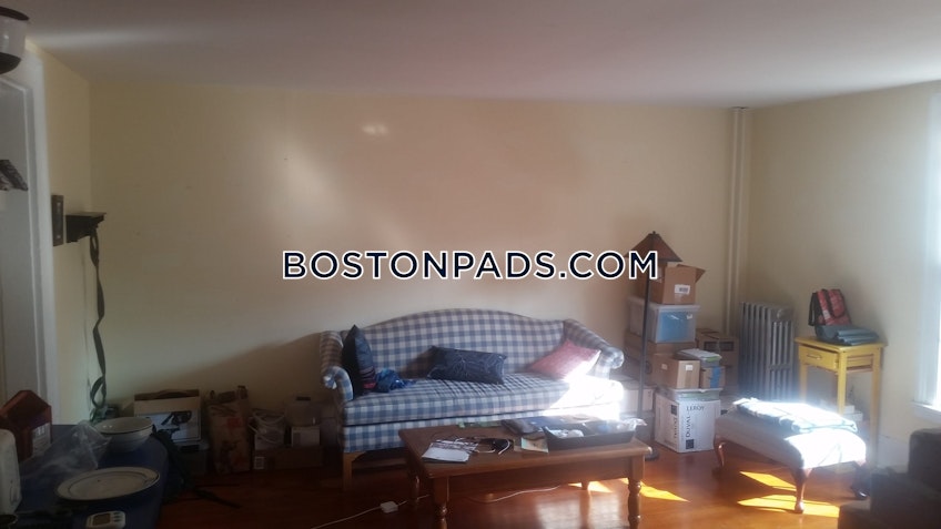 Northampton - $2,050+ /month