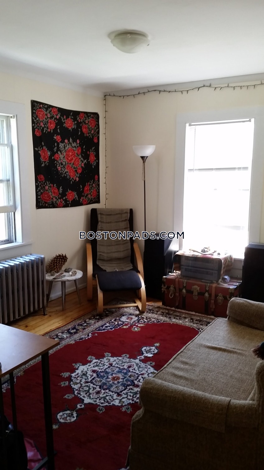 Northampton - $2,340+ /month