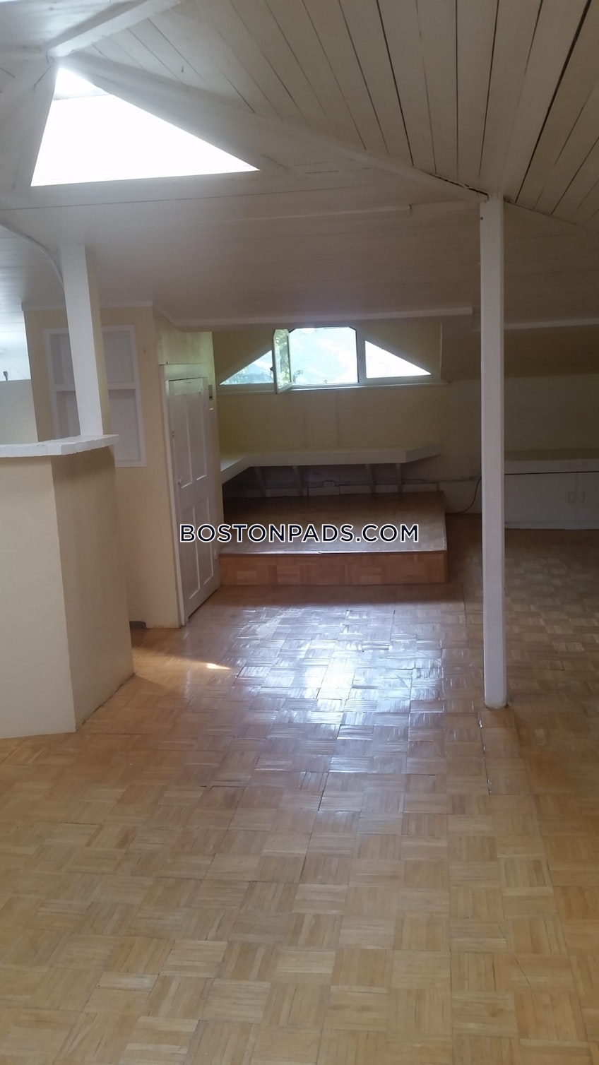 Northampton - $2,340+ /month