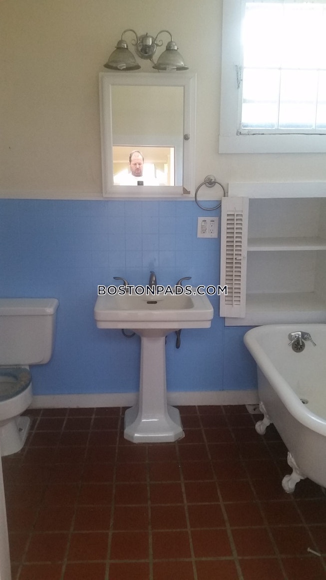 Northampton - $2,400+ /mo