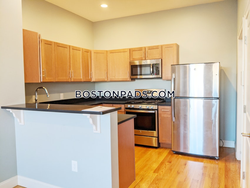 WALTHAM - 3 Beds, 1 Bath - Image 10