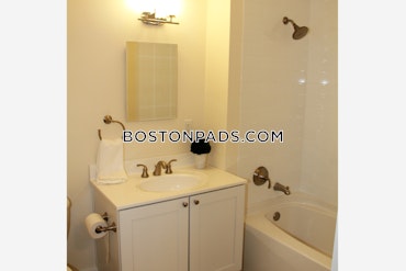 Wellesley - 2 Beds, 1 Baths