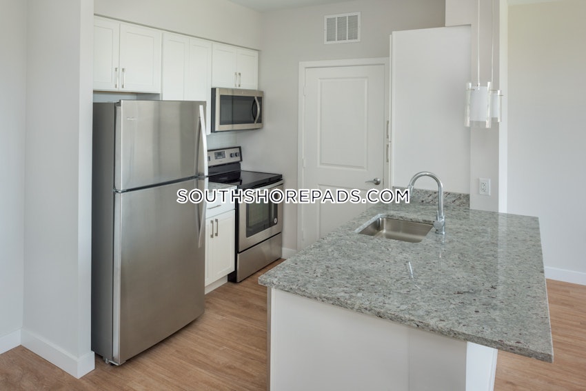 BRAINTREE - 2 Beds, 1 Bath - Image 3