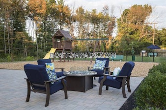 Horseshoe Ln. Wilmington