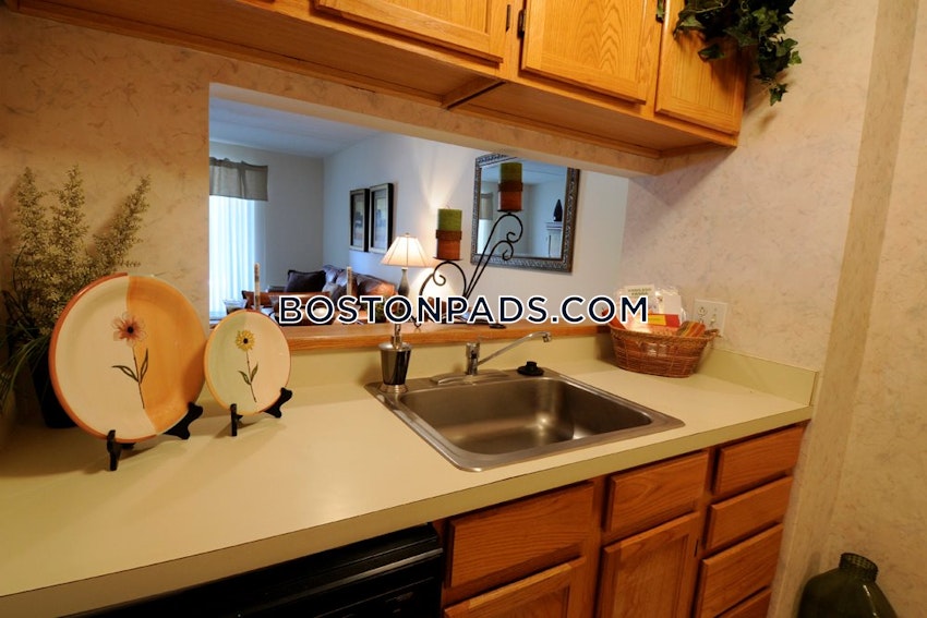 WOBURN - 2 Beds, 1 Bath - Image 9